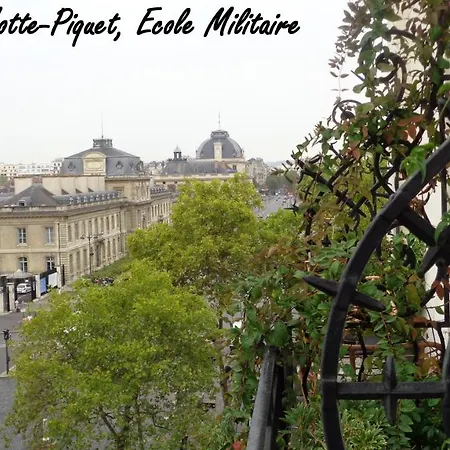 Royal Phare 3* Париж