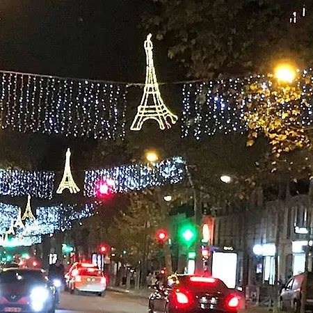 Royal Phare Paris