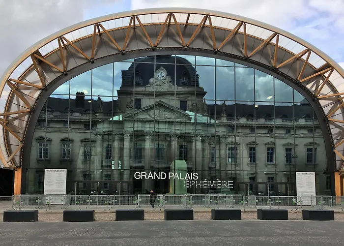 Royal Phare 3* Parigi